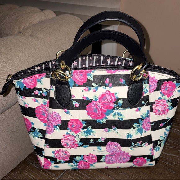 Betsey Johnson Black and Pink Floral Striped Satchel NWOT - Picture 4 of 6